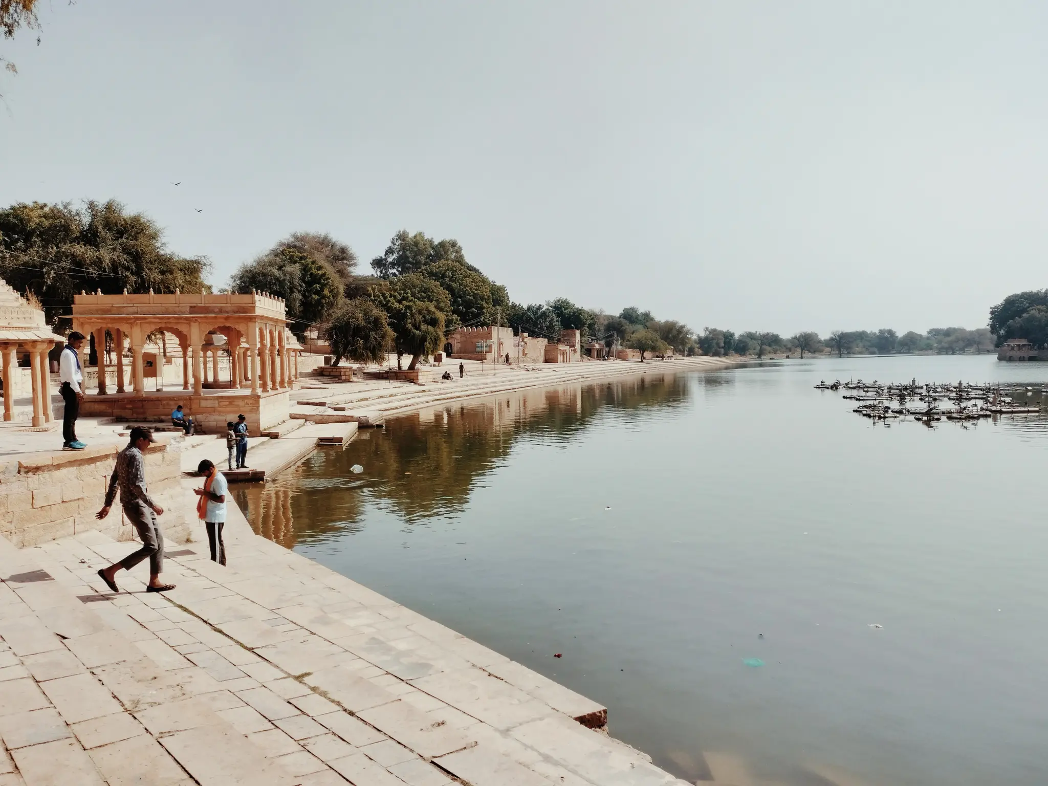 gadisar_lake_view_half
