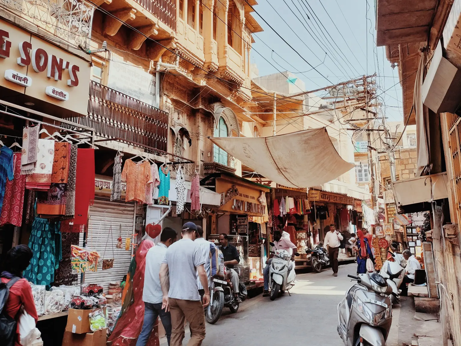 jaisalmer_street_half