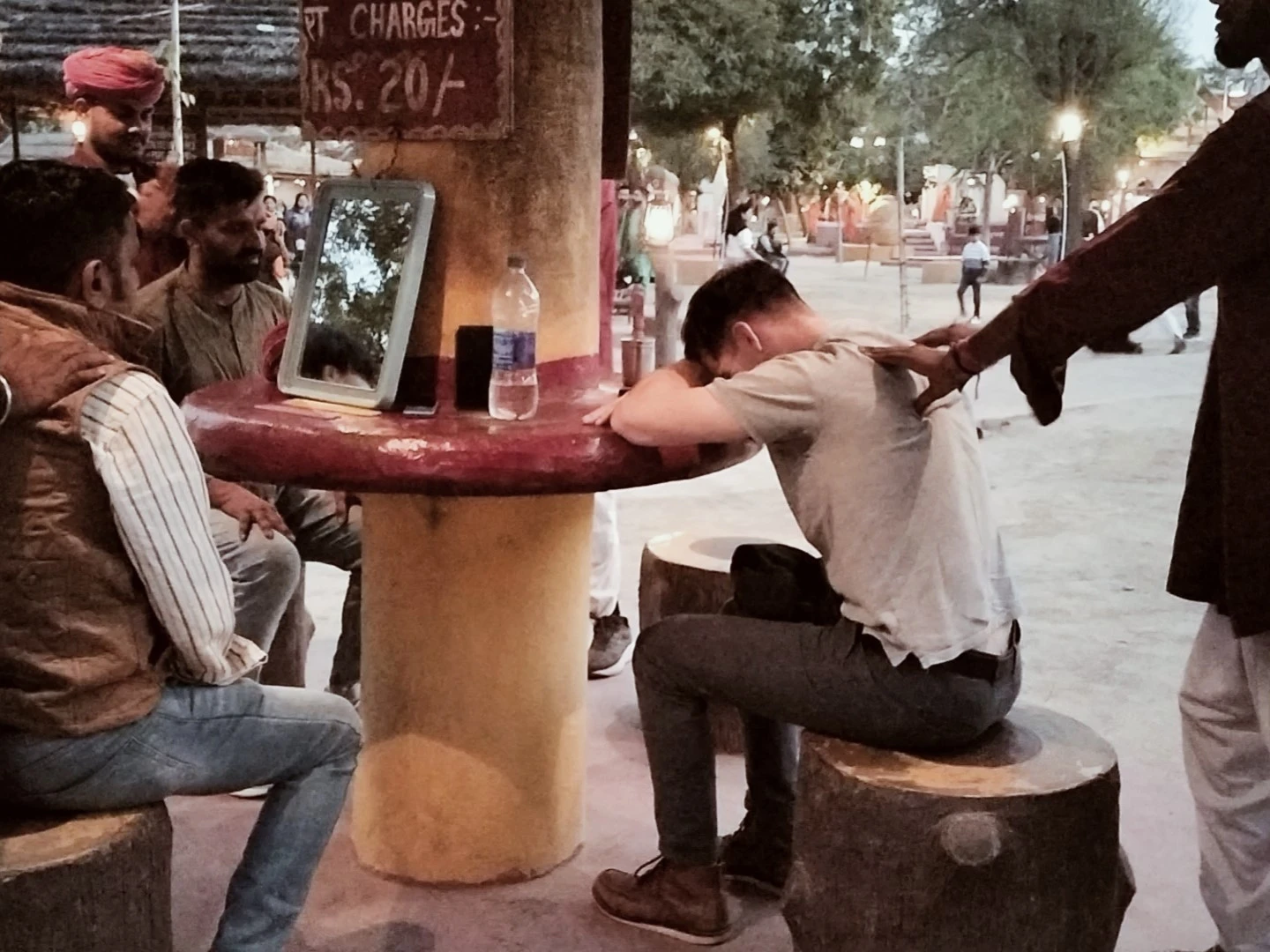 Massage (Chokhi Dhani)